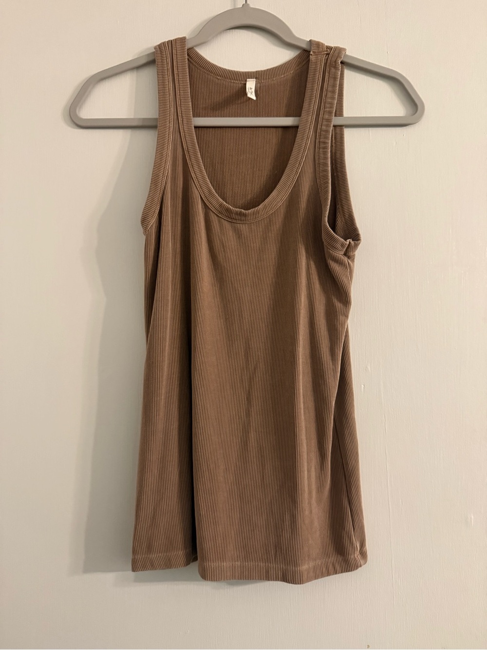 BE COOL Ribbed Tank Top in Taupe Brown